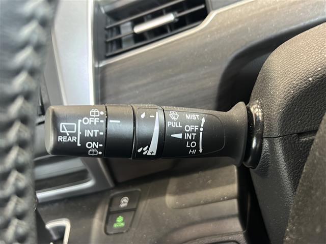 フリード Ｇ・ホンダセンシング　ナビ　両側パワースライドドア　スマートキー　ドライブレコーダー　レーダークルーズコントロール　バックカメラ　ホンダセンシング　ステアリングリモコン　オートライト　レーンキープ　アイドリングストップ（11枚目）