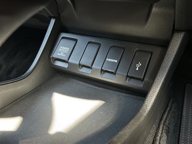 ヴェゼル ハイブリッドＺ・ホンダセンシング　純正ナビ・衝突軽減・レーンキープ・追従クルコン・バックカメラ・ＥＴＣ・ドラレコ・ハーフレザーシート・シートヒーターＤ／Ｎ席・ヒーテッドドアミラー・ルーフレール・ＬＥＤヘッドライト・オートライト（15枚目）