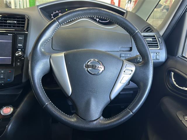 セレナ ハイウェイスター　Ｖセレ＋セーフティ　ＳＨＶ　Ａセフ　純正ナビ　クルーズコントロール　全方位カメラ　両側パワースライドドア　ＥＴＣ　アイドリングストップ　フリップダウンモニター　プッシュスタート　ＬＥＤヘッドライト　フォグランプ　衝突軽減システム（5枚目）