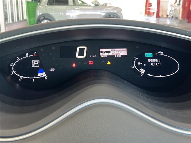 セレナ ハイウェイスター　Ｖセレ＋セーフティ　ＳＨＶ　Ａセフ　純正ナビ　クルーズコントロール　全方位カメラ　両側パワースライドドア　ＥＴＣ　アイドリングストップ　フリップダウンモニター　プッシュスタート　ＬＥＤヘッドライト　フォグランプ　衝突軽減システム（6枚目）