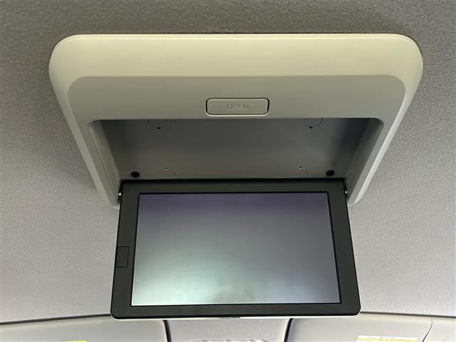 セレナ ハイウェイスター　Ｖセレ＋セーフティ　ＳＨＶ　Ａセフ　純正ナビ　クルーズコントロール　全方位カメラ　両側パワースライドドア　ＥＴＣ　アイドリングストップ　フリップダウンモニター　プッシュスタート　ＬＥＤヘッドライト　フォグランプ　衝突軽減システム（15枚目）