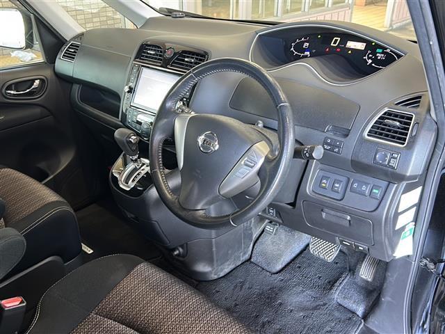 セレナ ハイウェイスター　Ｖセレ＋セーフティ　ＳＨＶ　Ａセフ　純正ナビ　クルーズコントロール　全方位カメラ　両側パワースライドドア　ＥＴＣ　アイドリングストップ　フリップダウンモニター　プッシュスタート　ＬＥＤヘッドライト　フォグランプ　衝突軽減システム（18枚目）