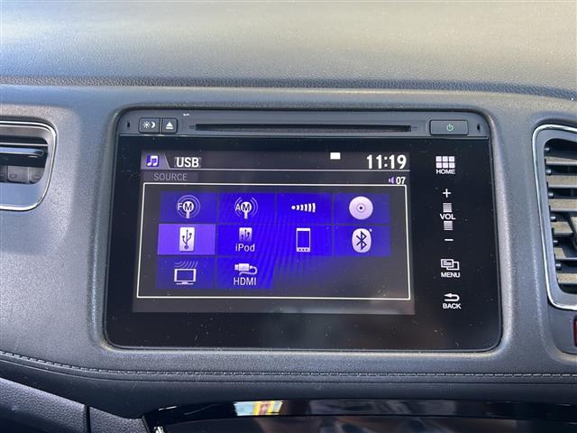 ヴェゼル ハイブリッドＸ　純正ナビ・衝突軽減・レーンキープ・クルコン・バックカメラ・ＥＴＣ・パドルシフト・ステリモ・電動パーキングブレーキ・オートホールド・ＬＥＤヘッドライト・オートライト・オートハイビーム・フォグランプ（4枚目）