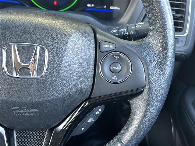 ヴェゼル ハイブリッドＸ　純正ナビ・衝突軽減・レーンキープ・クルコン・バックカメラ・ＥＴＣ・パドルシフト・ステリモ・電動パーキングブレーキ・オートホールド・ＬＥＤヘッドライト・オートライト・オートハイビーム・フォグランプ（12枚目）