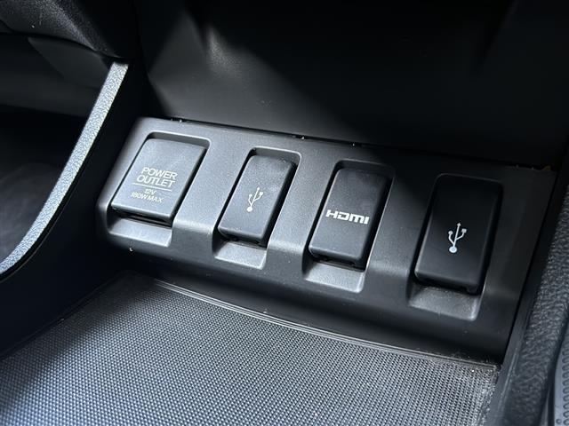 ヴェゼル ハイブリッドＸ　純正ナビ・衝突軽減・レーンキープ・クルコン・バックカメラ・ＥＴＣ・パドルシフト・ステリモ・電動パーキングブレーキ・オートホールド・ＬＥＤヘッドライト・オートライト・オートハイビーム・フォグランプ（16枚目）