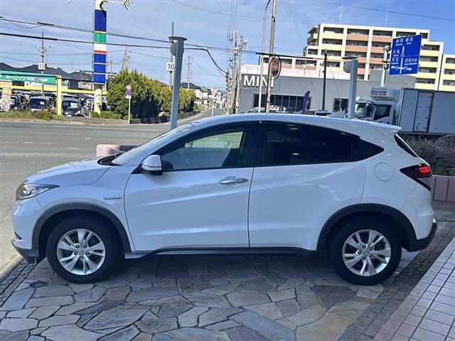 ヴェゼル ハイブリッドＸ　純正ナビ・衝突軽減・レーンキープ・クルコン・バックカメラ・ＥＴＣ・パドルシフト・ステリモ・電動パーキングブレーキ・オートホールド・ＬＥＤヘッドライト・オートライト・オートハイビーム・フォグランプ（33枚目）