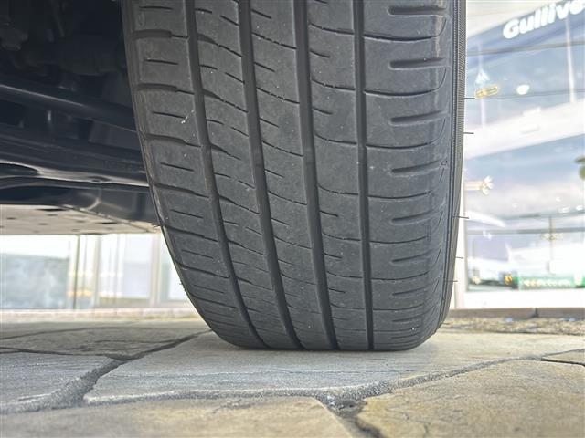 ヴェゼル ハイブリッドＸ　純正ナビ・衝突軽減・レーンキープ・クルコン・バックカメラ・ＥＴＣ・パドルシフト・ステリモ・電動パーキングブレーキ・オートホールド・ＬＥＤヘッドライト・オートライト・オートハイビーム・フォグランプ（41枚目）