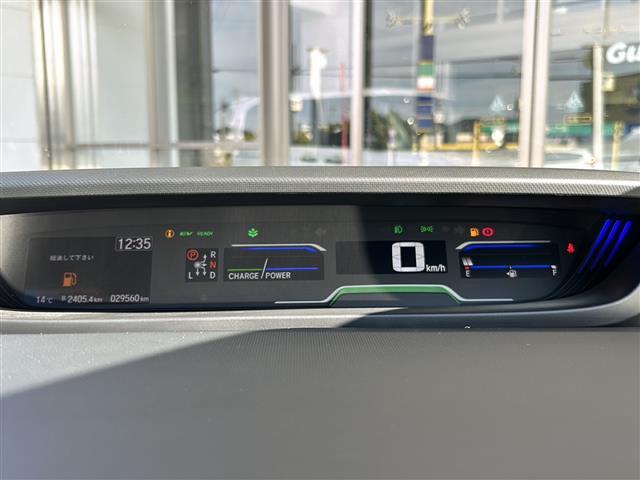 フリード+ハイブリッド ハイブリッド・クロスターホンダセンシング 純正ナビ バックカメラ フリップダウンモニター ホンダセンシング ハーフレザーシート シートヒーター LEDヘッドライト ETC サイドカーテンエアバッグ ルーフレール オートライト 純正アルミ(11枚目)