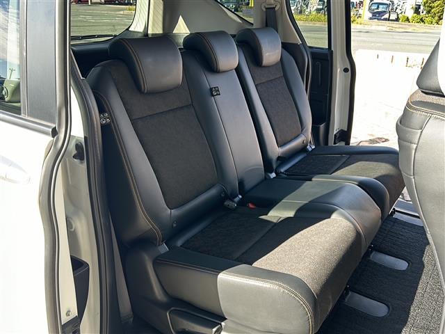 フリード+ハイブリッド ハイブリッド・クロスターホンダセンシング 純正ナビ バックカメラ フリップダウンモニター ホンダセンシング ハーフレザーシート シートヒーター LEDヘッドライト ETC サイドカーテンエアバッグ ルーフレール オートライト 純正アルミ(23枚目)