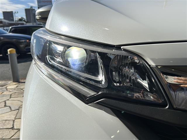 フリード+ハイブリッド ハイブリッド・クロスターホンダセンシング 純正ナビ バックカメラ フリップダウンモニター ホンダセンシング ハーフレザーシート シートヒーター LEDヘッドライト ETC サイドカーテンエアバッグ ルーフレール オートライト 純正アルミ(37枚目)