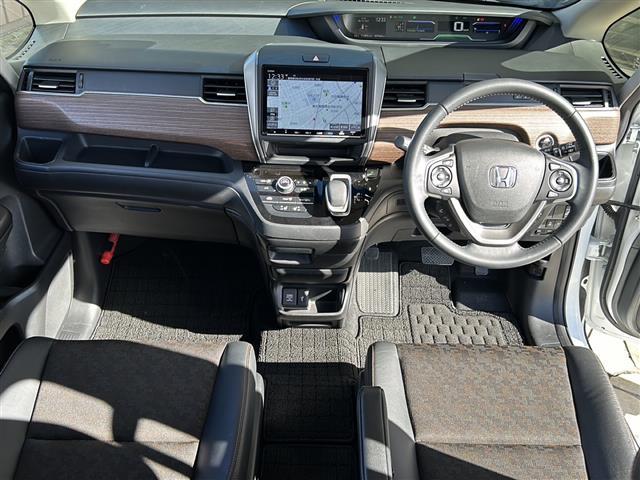 フリード+ハイブリッド ハイブリッド・クロスターホンダセンシング 純正ナビ バックカメラ フリップダウンモニター ホンダセンシング ハーフレザーシート シートヒーター LEDヘッドライト ETC サイドカーテンエアバッグ ルーフレール オートライト 純正アルミ(42枚目)