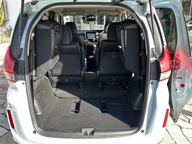 フリード クロスター　純正ナビ（ＣＤ　ＤＶＤ　ＡＭ　ＦＭ　フルセグＴＶ　ＳＤ　Ｂｌｕｅｔｏｏｔｈ）バックカメラ☆クルーズコントロール追従あり　両側パワースライドドア　シートヒーター　ドライブレコーダー　ウォークスルー（21枚目）