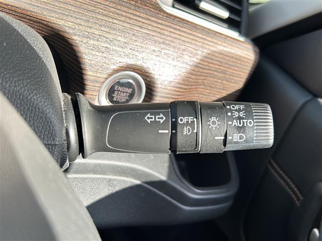 フリード クロスター　純正ナビ（ＣＤ　ＤＶＤ　ＡＭ　ＦＭ　フルセグＴＶ　ＳＤ　Ｂｌｕｅｔｏｏｔｈ）バックカメラ☆クルーズコントロール追従あり　両側パワースライドドア　シートヒーター　ドライブレコーダー　ウォークスルー（26枚目）