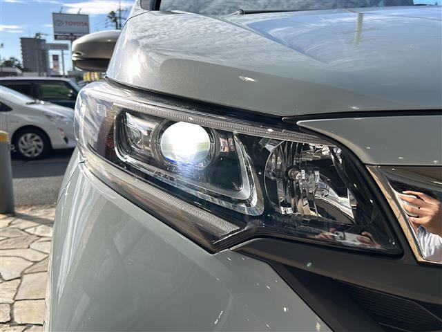 フリード クロスター　純正ナビ（ＣＤ　ＤＶＤ　ＡＭ　ＦＭ　フルセグＴＶ　ＳＤ　Ｂｌｕｅｔｏｏｔｈ）バックカメラ☆クルーズコントロール追従あり　両側パワースライドドア　シートヒーター　ドライブレコーダー　ウォークスルー（39枚目）