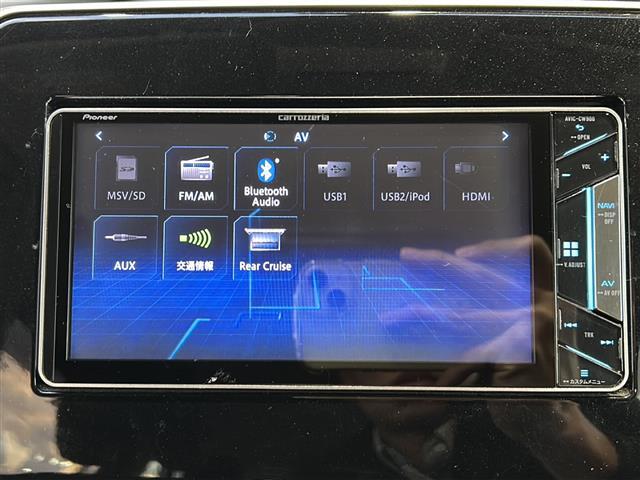 セレナ ハイウェイスター　純正ナビ・両側パワスラ・後席モニター・衝突軽減・クルコン・ＥＴＣ・社外フロアマット・純正アルミホイール・ＬＥＤヘッドライト・オートライト・フォグランプ・スマートキー・プッシュスタート（3枚目）