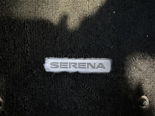 セレナ ハイウェイスター　純正ナビ・両側パワスラ・後席モニター・衝突軽減・クルコン・ＥＴＣ・社外フロアマット・純正アルミホイール・ＬＥＤヘッドライト・オートライト・フォグランプ・スマートキー・プッシュスタート（21枚目）