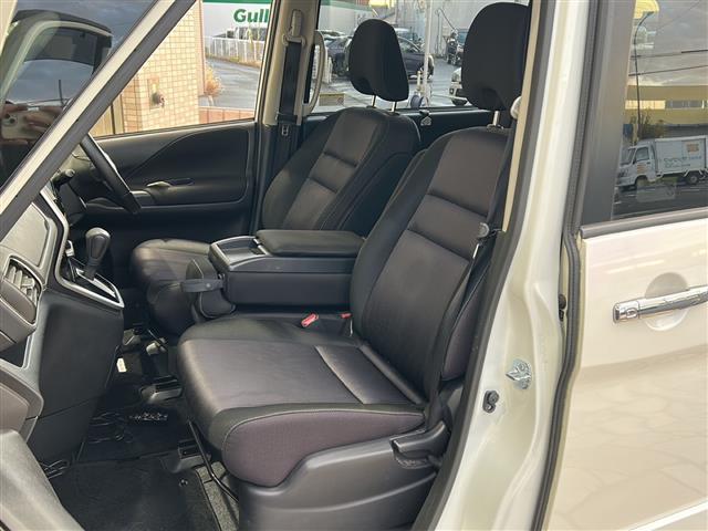 セレナ ハイウェイスター　純正ナビ・両側パワスラ・後席モニター・衝突軽減・クルコン・ＥＴＣ・社外フロアマット・純正アルミホイール・ＬＥＤヘッドライト・オートライト・フォグランプ・スマートキー・プッシュスタート（27枚目）