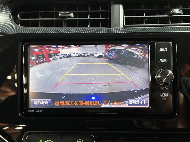 アクア Ｓスタイルブラック　純正ナビ・衝突軽減・レーンキープ・クルコン・コーナーセンサー前後・バックカメラ・ビルトインＥＴＣ・ステリモ・ＬＥＤヘッドライト・オートライト・オートハイビーム・フォグランプ・純正フロアマット・純正ＡＷ（3枚目）