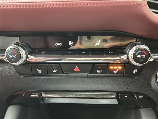 ＭＡＺＤＡ３ファストバック ２０Ｓバーガンディ　セレクション　ナビ・ＢＯＳＥプレミアムサウンド・衝突軽減・レーンキープ・追従クルコン・ＢＳＭ・コーナーセンサー前後・全方位カメラ・ＥＴＣ・ドラレコ前・レザーシート・パワーシートＤ／Ｎ席・シートヒーター・パドルシフト（17枚目）