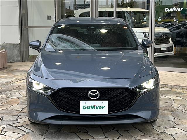 ＭＡＺＤＡ３ファストバック ２０Ｓバーガンディ　セレクション　ナビ・ＢＯＳＥプレミアムサウンド・衝突軽減・レーンキープ・追従クルコン・ＢＳＭ・コーナーセンサー前後・全方位カメラ・ＥＴＣ・ドラレコ前・レザーシート・パワーシートＤ／Ｎ席・シートヒーター・パドルシフト（31枚目）