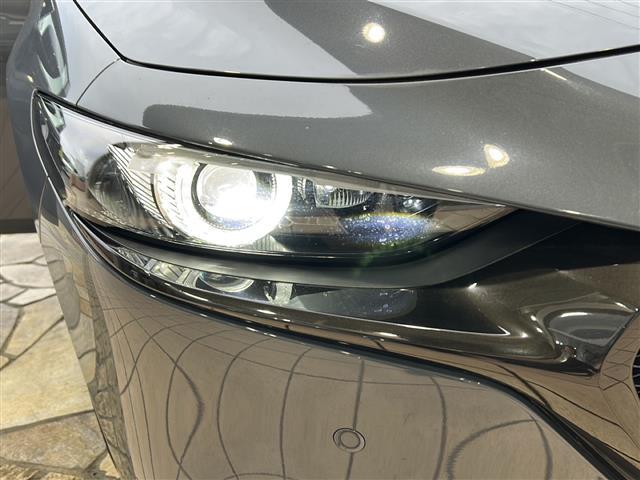 ＭＡＺＤＡ３ファストバック ２０Ｓバーガンディ　セレクション　ナビ・ＢＯＳＥプレミアムサウンド・衝突軽減・レーンキープ・追従クルコン・ＢＳＭ・コーナーセンサー前後・全方位カメラ・ＥＴＣ・ドラレコ前・レザーシート・パワーシートＤ／Ｎ席・シートヒーター・パドルシフト（39枚目）