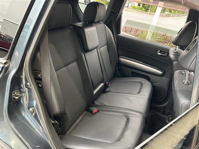 エクストレイル ２０Ｘ　純正ナビ　バックカメラ　合皮シート　シートヒーター　ダウンヒルアシストコントロール　ＬＥＤヘッドライト　ドライブレコーダー　ステアリングスイッチ　パワーステアリング　パワーウィンドウ　横滑り防止装置（22枚目）