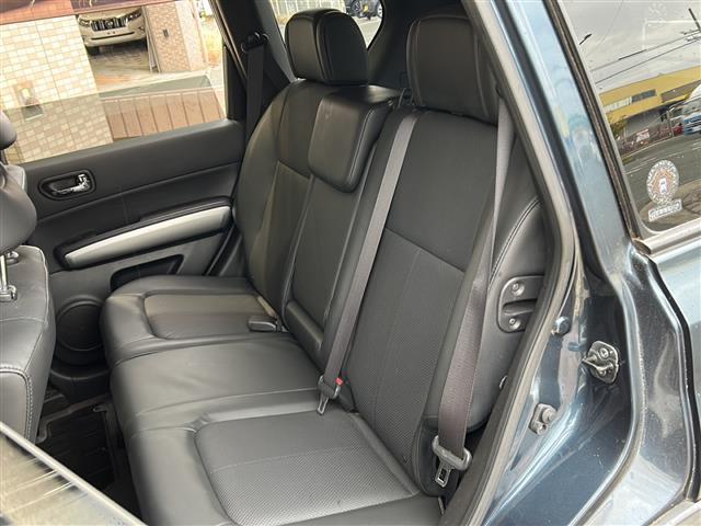 エクストレイル ２０Ｘ　純正ナビ　バックカメラ　合皮シート　シートヒーター　ダウンヒルアシストコントロール　ＬＥＤヘッドライト　ドライブレコーダー　ステアリングスイッチ　パワーステアリング　パワーウィンドウ　横滑り防止装置（26枚目）