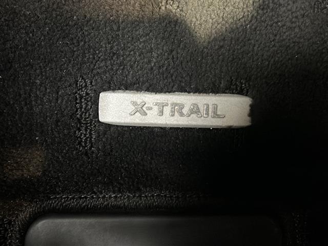 エクストレイル ２０Ｘ　純正ナビ　バックカメラ　合皮シート　シートヒーター　ダウンヒルアシストコントロール　ＬＥＤヘッドライト　ドライブレコーダー　ステアリングスイッチ　パワーステアリング　パワーウィンドウ　横滑り防止装置（29枚目）