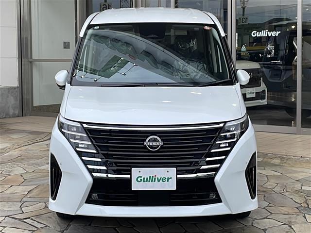 セレナ ｅ－パワー　ハイウェイスターＶ　純正ナビ　アラウンドビューモニター　デジタルインナーミラー　ＥＴＣ２．０　後席エアコン　プロパイロット　サイドカーテンエアバッグ　両側パワスラ　ワイヤレス充電　オートハイビーム　オートホールド（30枚目）