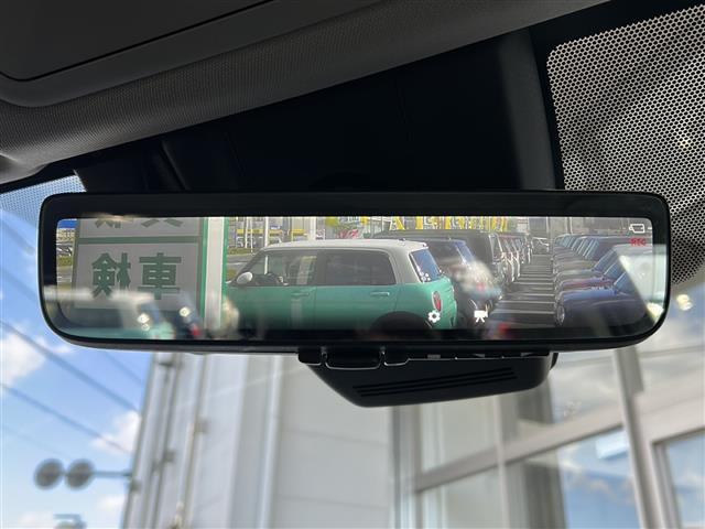 ＲＡＶ４ ハイブリッドＧ　純正１０．５インチディスプレイオーディオ　パノラミックビューモニター　ステアリングヒーター　パワーバックドア　トヨタセーフティセンス　デジタルインナーミラー　純正１８インチアルミホイール　ＥＴＣ（13枚目）