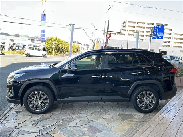 ＲＡＶ４ ハイブリッドＧ　純正１０．５インチディスプレイオーディオ　パノラミックビューモニター　ステアリングヒーター　パワーバックドア　トヨタセーフティセンス　デジタルインナーミラー　純正１８インチアルミホイール　ＥＴＣ（34枚目）