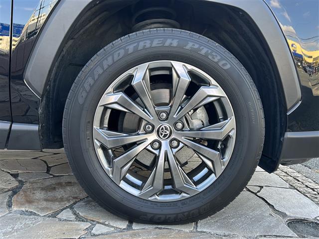ＲＡＶ４ ハイブリッドＧ　純正１０．５インチディスプレイオーディオ　パノラミックビューモニター　ステアリングヒーター　パワーバックドア　トヨタセーフティセンス　デジタルインナーミラー　純正１８インチアルミホイール　ＥＴＣ（39枚目）