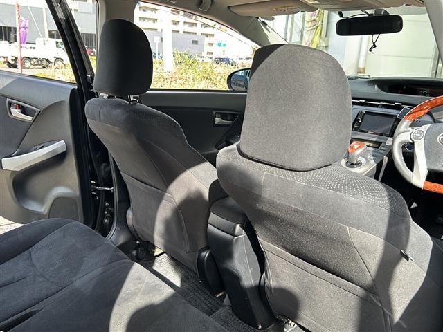 プリウス S ナビ スマートキー クルーズコントロール オートライト プッシュスタート ワンセグテレビ スペアキー有 社外18インチアルミホイール ステアリングスイッチ オートエアコン(23枚目)