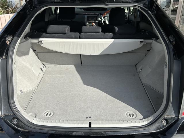 プリウス S ナビ スマートキー クルーズコントロール オートライト プッシュスタート ワンセグテレビ スペアキー有 社外18インチアルミホイール ステアリングスイッチ オートエアコン(27枚目)