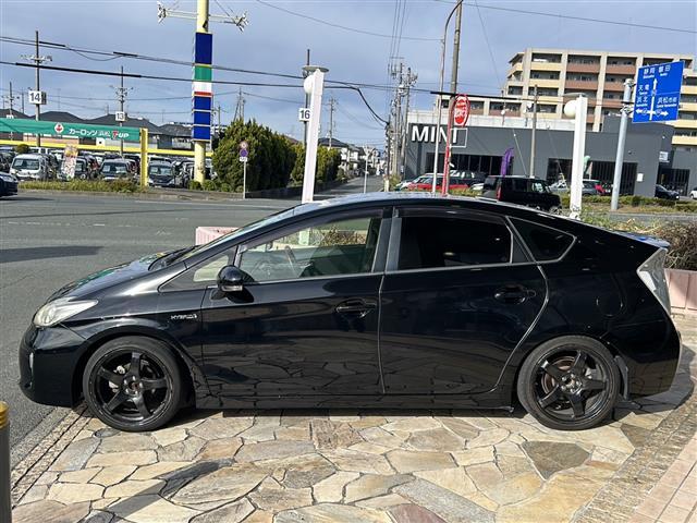 プリウス S ナビ スマートキー クルーズコントロール オートライト プッシュスタート ワンセグテレビ スペアキー有 社外18インチアルミホイール ステアリングスイッチ オートエアコン(33枚目)