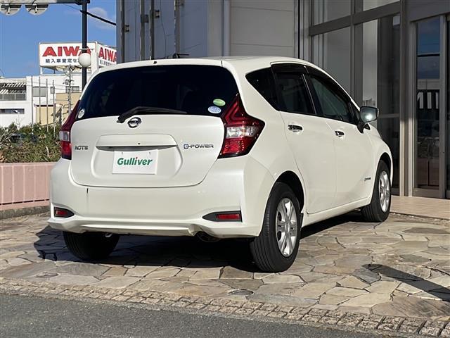 ノート ｅ－パワー　Ｘ　ドライブレコーダー　ＥＴＣ　バックカメラ　レーンキープアシスト　オートライト　スマートキー　プッシュスタート　パワーステアリング　パワーウィンド　横滑り防止　盗難防止装置　オートエアコン　衝突軽減（33枚目）