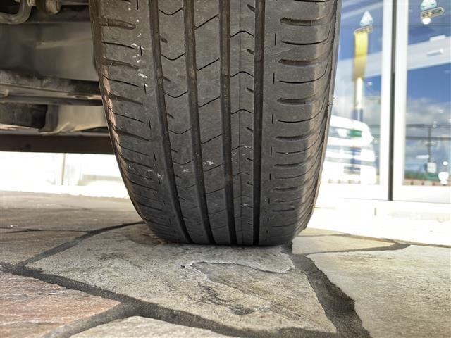 ノート ｅ－パワー　Ｘ　ドライブレコーダー　ＥＴＣ　バックカメラ　レーンキープアシスト　オートライト　スマートキー　プッシュスタート　パワーステアリング　パワーウィンド　横滑り防止　盗難防止装置　オートエアコン　衝突軽減（41枚目）