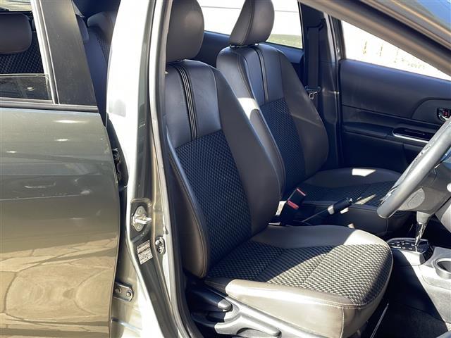 アクア クロスオーバー　グラム　純正ナビ（ＡＭ　ＦＭ　ＣＤ　ＤＶＤ　フルセグ　ＳＤ　Ｂｌｕｅｔｏｏｔｈ）バックカメラ　ハーフレザーシート　ルーフレール　ステアリングリモコン　コーナーセンサー　ＥＴＣ　純正アルミホイール　スマートキー（20枚目）