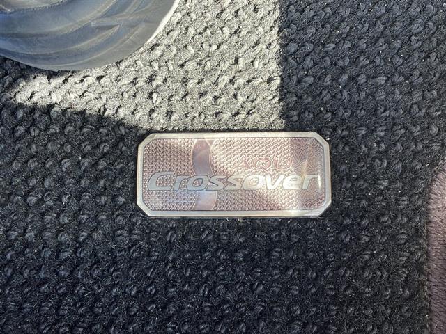 アクア クロスオーバー　グラム　純正ナビ（ＡＭ　ＦＭ　ＣＤ　ＤＶＤ　フルセグ　ＳＤ　Ｂｌｕｅｔｏｏｔｈ）バックカメラ　ハーフレザーシート　ルーフレール　ステアリングリモコン　コーナーセンサー　ＥＴＣ　純正アルミホイール　スマートキー（28枚目）