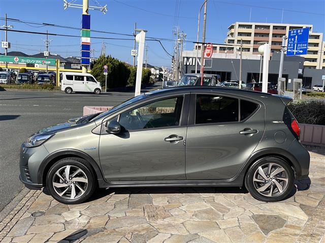 アクア クロスオーバー　グラム　純正ナビ（ＡＭ　ＦＭ　ＣＤ　ＤＶＤ　フルセグ　ＳＤ　Ｂｌｕｅｔｏｏｔｈ）バックカメラ　ハーフレザーシート　ルーフレール　ステアリングリモコン　コーナーセンサー　ＥＴＣ　純正アルミホイール　スマートキー（36枚目）