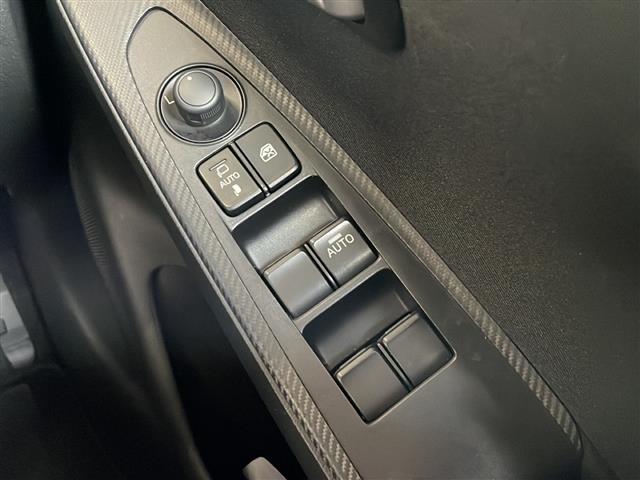 ＭＡＺＤＡ２ １５Ｓ　純正ナビ　ドライブレコーダー　ＥＴＣ　アイドリングストップ　ステアリングリモコン　オートライト　オートハイビーム　レーンキープアシスト　コーナーセンサー　プッシュスタート　スマートキー　ＢＳＭ（18枚目）