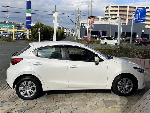 ＭＡＺＤＡ２ １５Ｓ　純正ナビ　ドライブレコーダー　ＥＴＣ　アイドリングストップ　ステアリングリモコン　オートライト　オートハイビーム　レーンキープアシスト　コーナーセンサー　プッシュスタート　スマートキー　ＢＳＭ（37枚目）