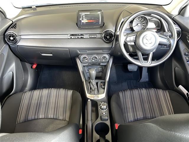 ＭＡＺＤＡ２ １５Ｓ　純正ナビ　ドライブレコーダー　ＥＴＣ　アイドリングストップ　ステアリングリモコン　オートライト　オートハイビーム　レーンキープアシスト　コーナーセンサー　プッシュスタート　スマートキー　ＢＳＭ（42枚目）