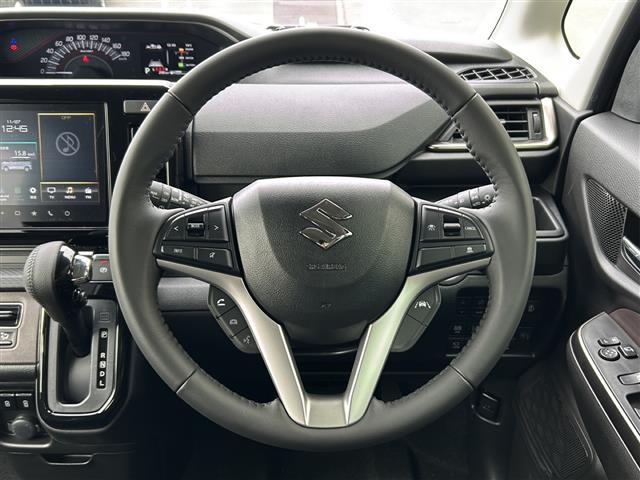 ソリオバンディット ハイブリッドＭＶ　純正ナビ　レーダークルーズコントロール　バックカメラ　ＢＳＭ　両側パワースライドドア　シートヒーター　ステアリングリモコン　レーンキープアシスト　オートライト　オートハイビーム　アイドリングストップ（6枚目）