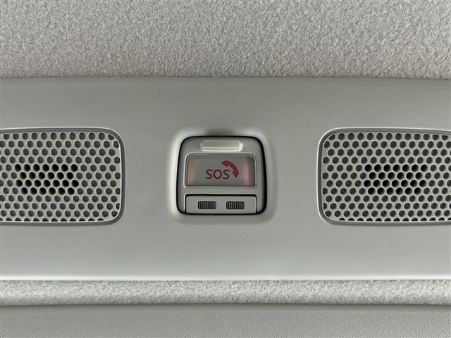 ソリオバンディット ハイブリッドＭＶ　純正ナビ　レーダークルーズコントロール　バックカメラ　ＢＳＭ　両側パワースライドドア　シートヒーター　ステアリングリモコン　レーンキープアシスト　オートライト　オートハイビーム　アイドリングストップ（18枚目）