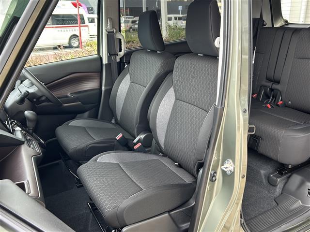 ソリオバンディット ハイブリッドＭＶ　純正ナビ　レーダークルーズコントロール　バックカメラ　ＢＳＭ　両側パワースライドドア　シートヒーター　ステアリングリモコン　レーンキープアシスト　オートライト　オートハイビーム　アイドリングストップ（23枚目）