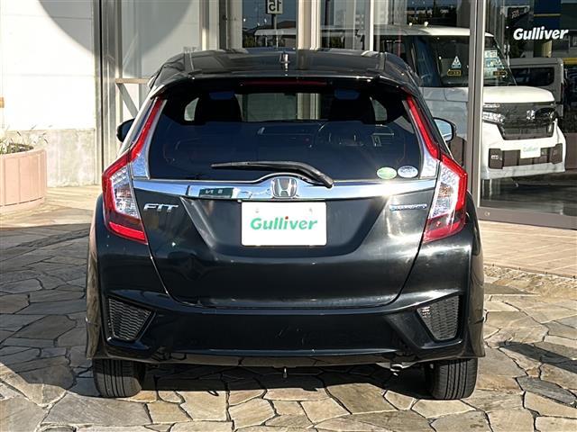 フィットハイブリッド Ｓパッケージ　純正ナビ・衝突軽減・レーンキープ・クルコン・バックカメラ・ビルトインＥＴＣ・ＬＥＤヘッドライト・オートライト・オートハイビーム・フォグランプ・社外フロアマット・純正アルミホイール・スマートキー（34枚目）