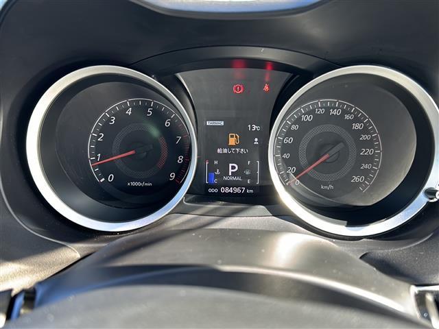 ギャランフォルティススポーツバック ラリーアート　社外ナビ・衝突軽減・クルコン・バックカメラ・ＥＴＣ・パドルシフト・ステリモ・純正フロアマット・純正アルミホイール・キセノンヘッドライト・オートライト・フォグランプ・スマートキー・プッシュスタート（8枚目）