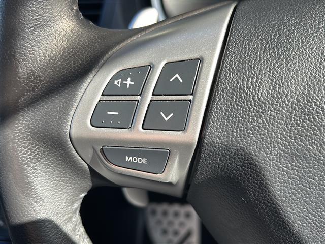 ギャランフォルティススポーツバック ラリーアート　社外ナビ・衝突軽減・クルコン・バックカメラ・ＥＴＣ・パドルシフト・ステリモ・純正フロアマット・純正アルミホイール・キセノンヘッドライト・オートライト・フォグランプ・スマートキー・プッシュスタート（10枚目）