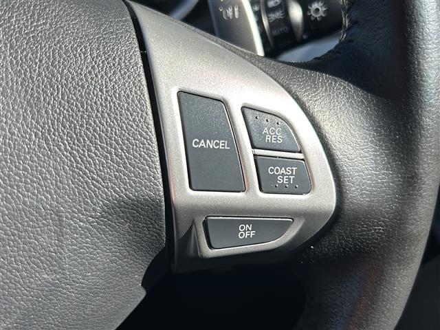 ギャランフォルティススポーツバック ラリーアート　社外ナビ・衝突軽減・クルコン・バックカメラ・ＥＴＣ・パドルシフト・ステリモ・純正フロアマット・純正アルミホイール・キセノンヘッドライト・オートライト・フォグランプ・スマートキー・プッシュスタート（11枚目）